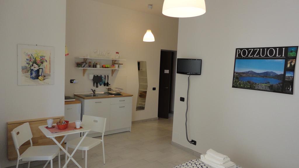 New Flat In The Heart Of Pozzuoli Apartment Exterior photo